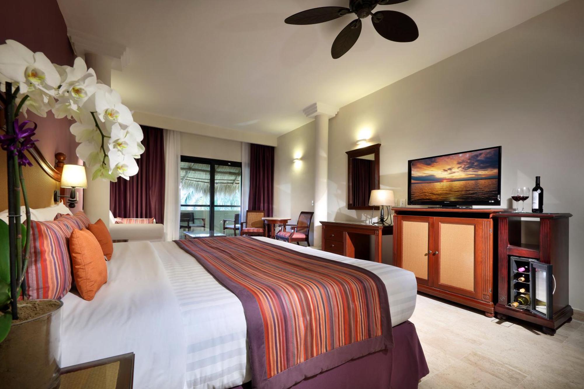 Family Selection At Grand Palladium Vallarta Resort & Spa ปุนตา มิตา ภายนอก รูปภาพ
