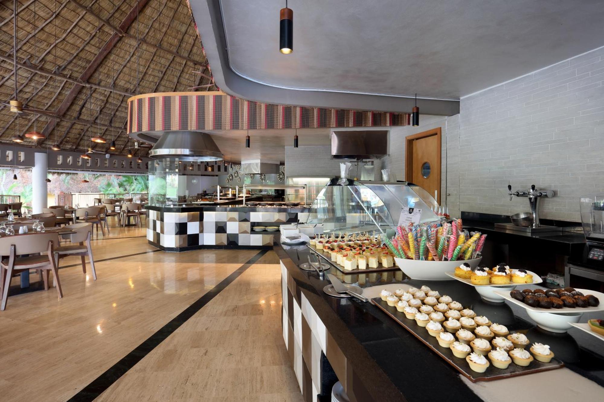 Family Selection At Grand Palladium Vallarta Resort & Spa ปุนตา มิตา ภายนอก รูปภาพ